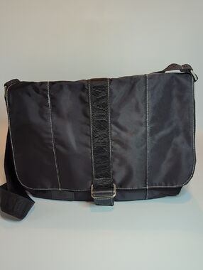 Harley Davidson Motorcycle's Women's Solid Black Nylon Crossbody Purse/Satchel